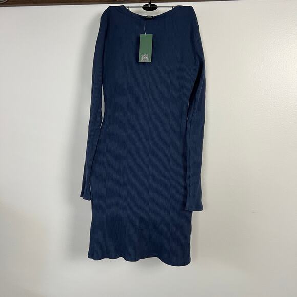 Wild Fable Women's Navy Embroidered Long Sleeve Bodycon Dress - Medium - NWT - Picture 8 of 8